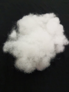 Hollow Conjugated Fiber (Siliconized/ Non-siliconized) Den.:7-20/ Cut: 32-64 mm Image